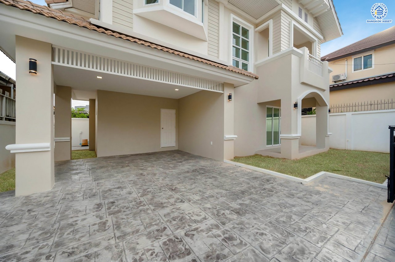 บ้านมือสองตกแต่งใหม่ โครงการ บ้านอาภา2 ปิ่นเกล้า-สวนผัก เนื้อที่ 57 ตร.ว. พื้นที่ใช้สอย 165.6 ตร.ม. ฟังก์ชัน 3 ห้องนอน 3 ห้องน้ำ จอดรถได้ 2 คัน บนทำเลเดินทางสะดวก เชื่อมต่อหลายเส้นทาง อาทิถนนกาญจนาภิเษก, ถนนนครอินทร์, ถนนราชพฤกษ์  ใกล้รถไฟฟ้าสายสีแดง "สถานีบางบำหรุ"